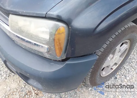 2004 Chevrolet Trailblazer Ls z USA, uszkodzony, nr VIN 1GNDS13S842186841